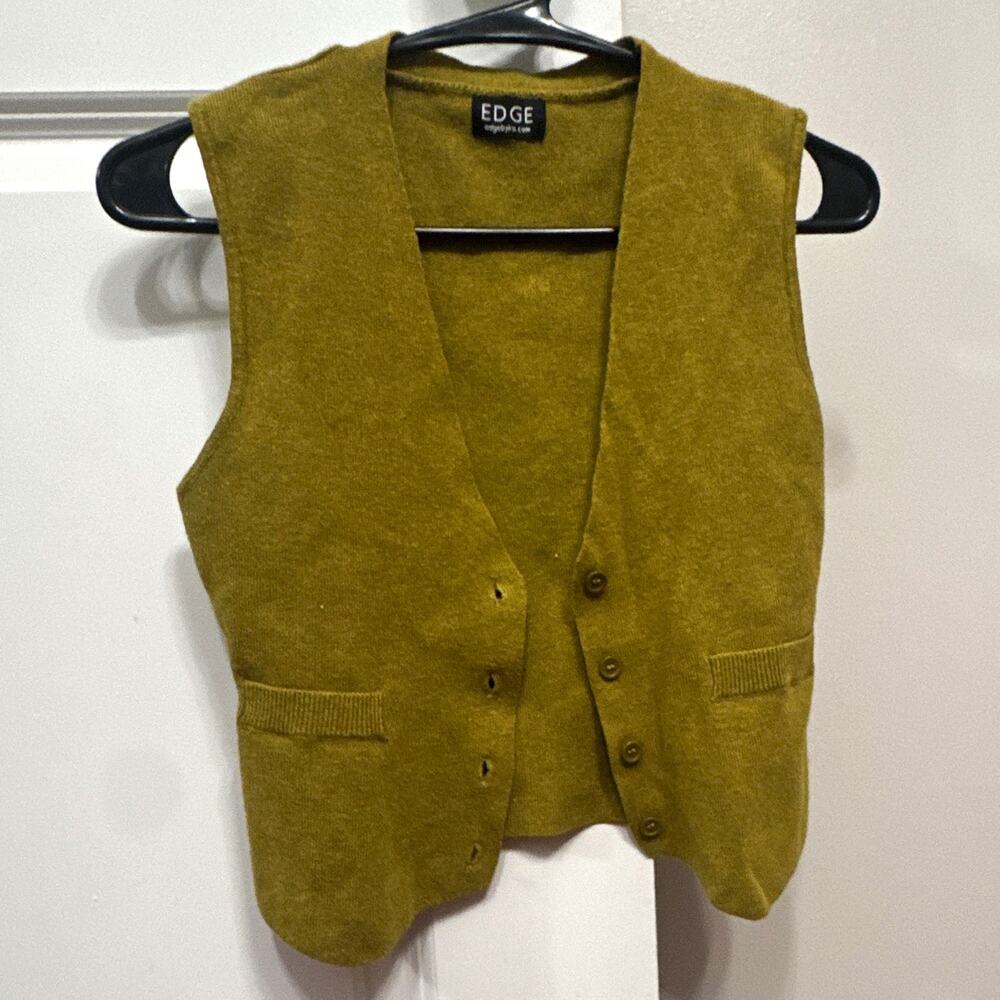 EDGE Green Solid Knit V-Neck Sleeveless Button Front Sweater Vest Size S